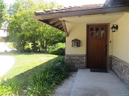3rd image of 150 E Grandview Ave