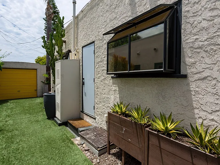 4762 E Mountain View Dr — Photo 30