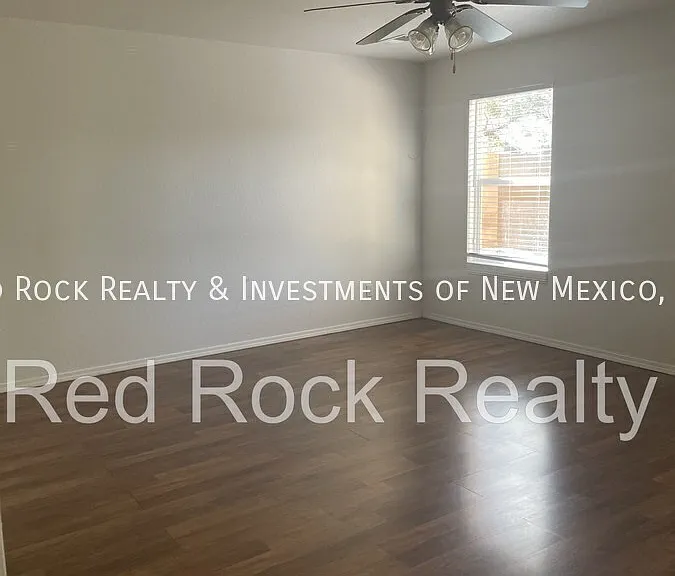 7204 Deer Canyon Ave NE — Photo 7
