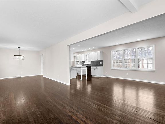 5th image of 4724 E 139th St