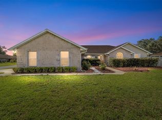 22 Hickory Loop Trl, Ocala, FL 34472
