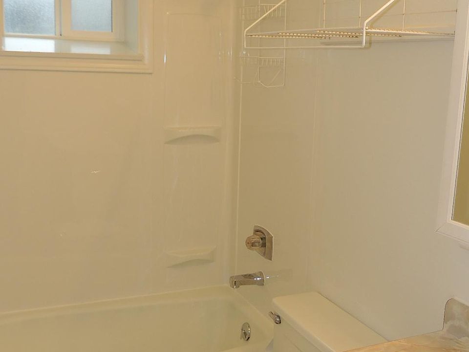 1st image of 1528 1/2 S Catlin St #D