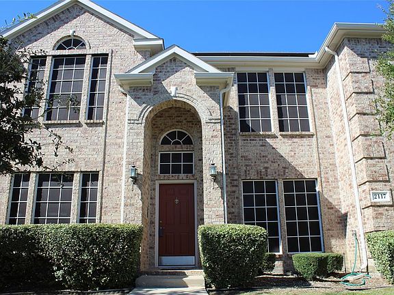 3rd image of 2117 River Canyon Ln