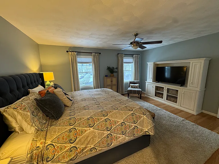 11 Rezza Rd — Photo 36