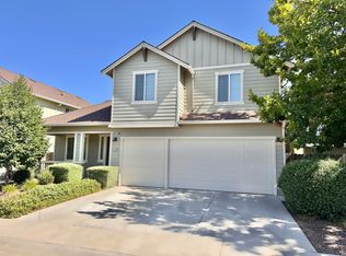 9749 Falcon Meadow Dr, Elk Grove, CA 95624