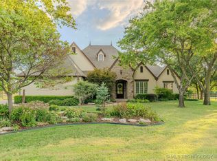 6940 N Garden Stone Ln, Owasso, OK 74055