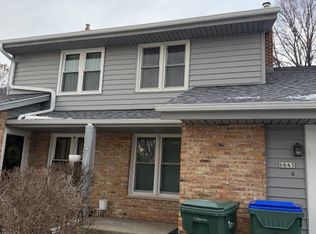 6643 Radburn Ln, Greendale, WI 53129