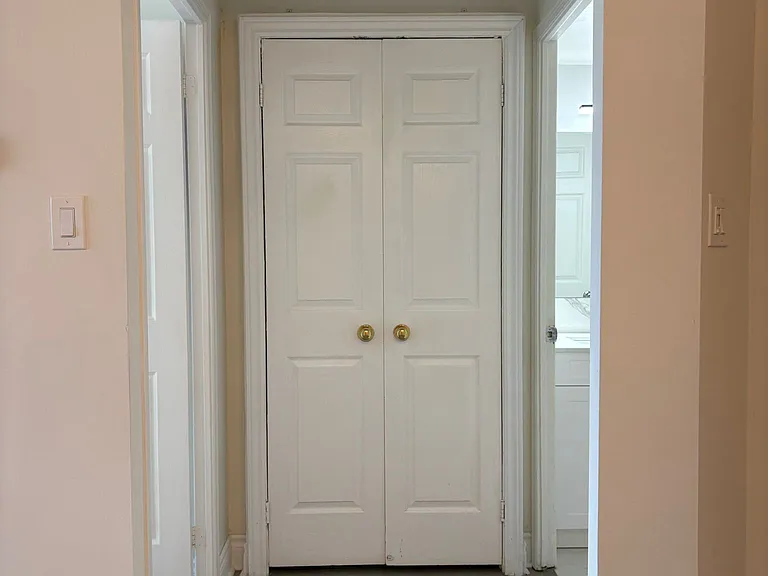 887 Bay St #1203 — Photo 7