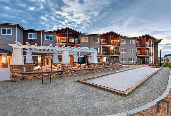 1 bed, 552 sqft, $2,356 — Photo 3
