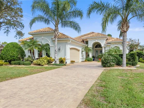 55 S Riverwalk Dr, Palm Coast, FL 32137