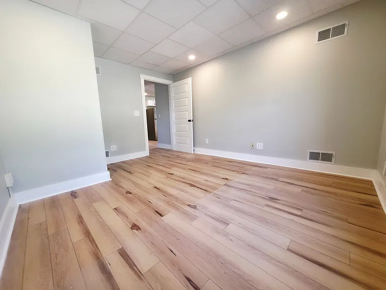 3915 Mount Troy Rd — Photo 30
