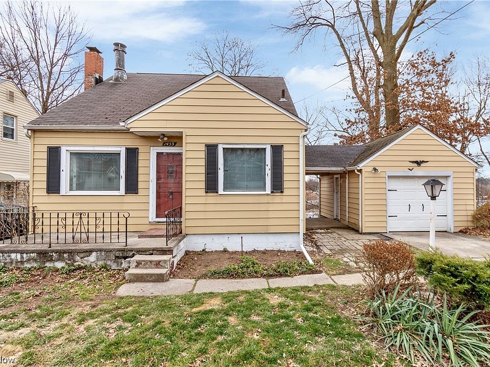 1st image of 1453 Burkhardt Ave