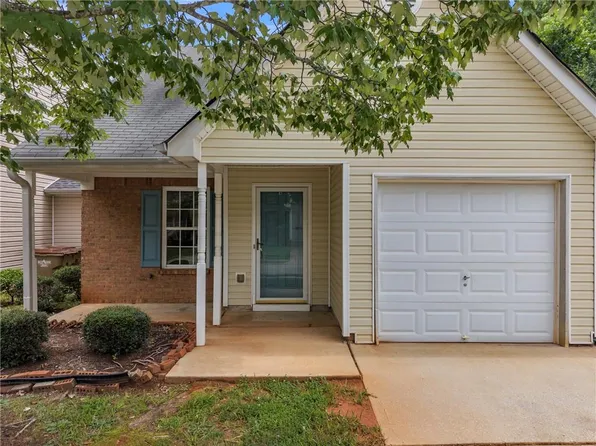 167 London Dr, McDonough, GA 30253