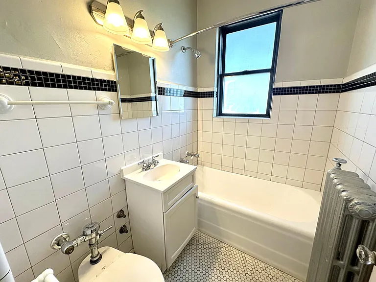 1033 W Loyola Ave #1202 — Photo 11