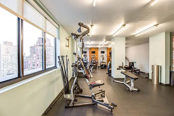 Rented by Mirador Real Estate | media 12