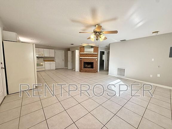 3rd image of 2201 Granada Blvd #1