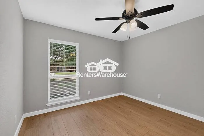 1207 Creekwood Ct — Photo 34