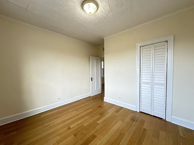 3533 W Fullerton Ave #4 — Photo 16