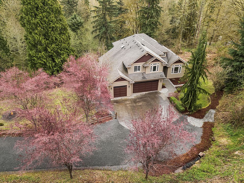 1st image of 14304 214th St SE