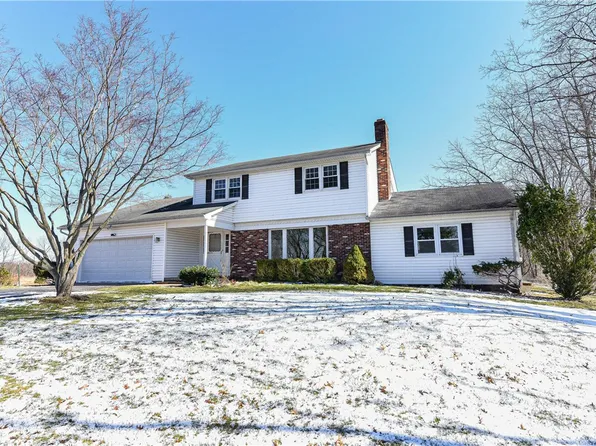 5436 County Line Rd, Webster, NY 14580