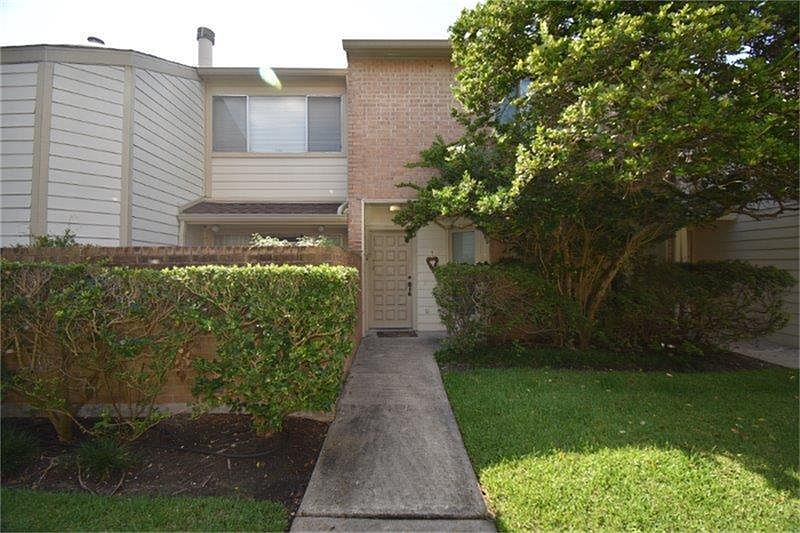 1st image of 2060 Augusta Dr #3-7