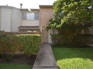 2060 Augusta Dr #3-7, Houston, TX 77057