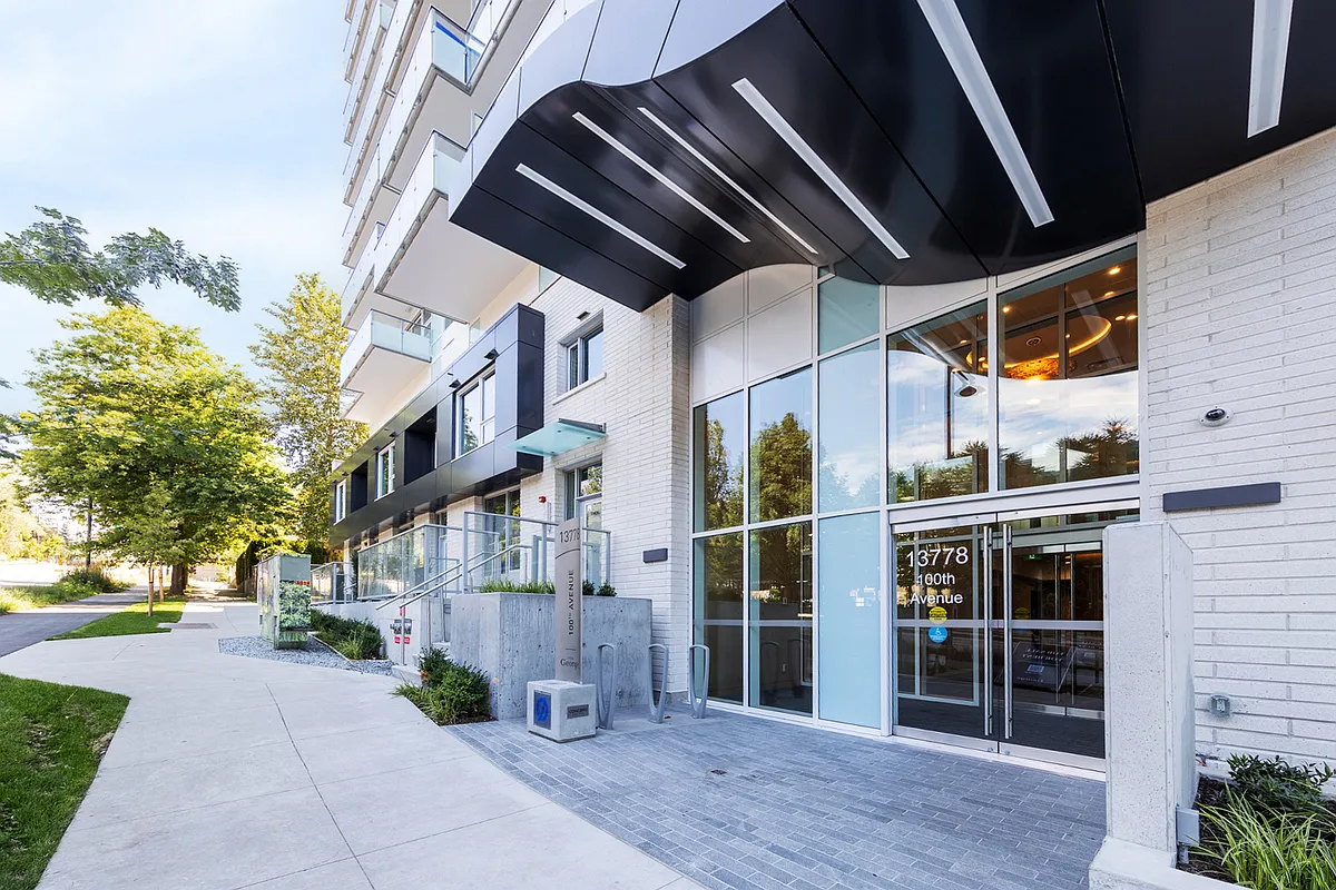 Building Photo - 13778 100th Ave #3602