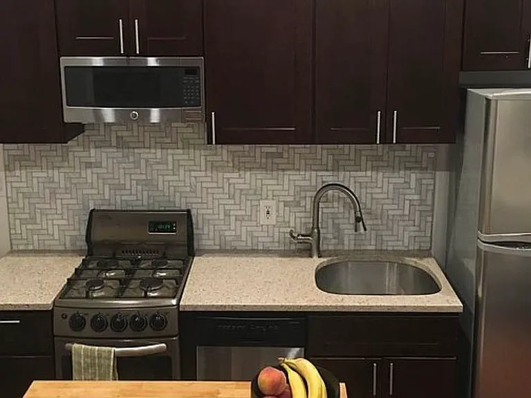 354 E 89th St #5F — Photo 3