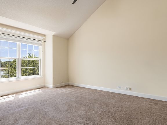 5th image of 3716 Clayton Dr