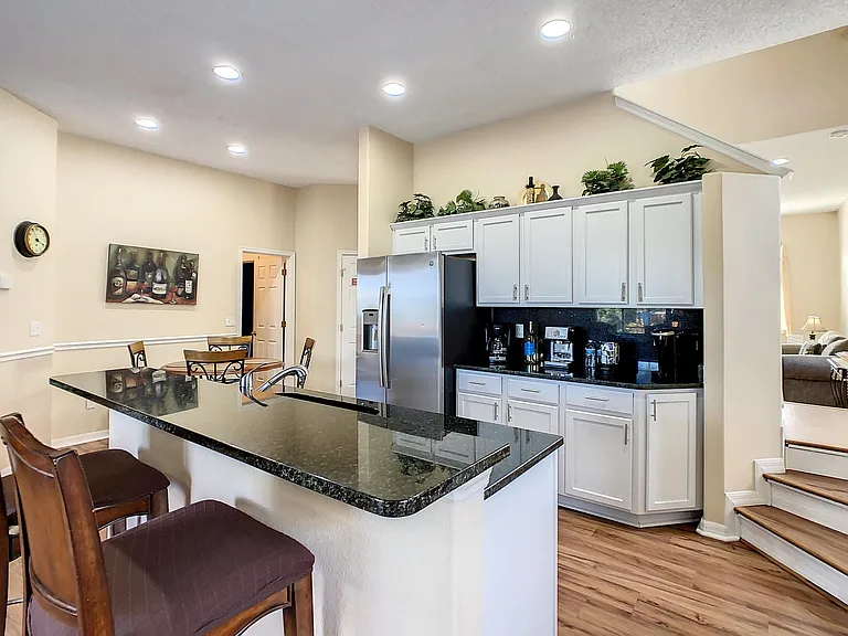 2041 Morning Star Dr — Photo 10