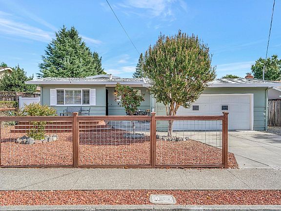 3rd image of 17921 San Carlos Drive