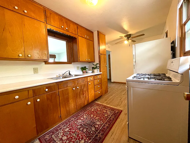 3005 Hermina St #2 — Photo 6