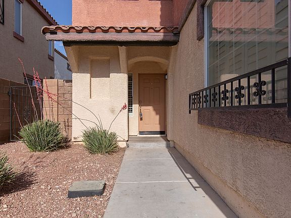 3rd image of 10595 Allegrini Dr
