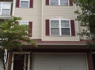 435 Silver Leaf Dr, Christiansburg, VA 24073