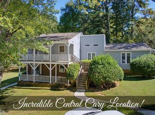 209 Carmichael Ct, Cary, NC 27511