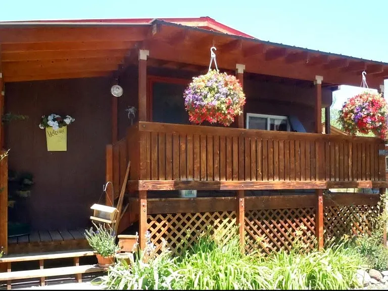 22583 Uintah Rd — Photo 1