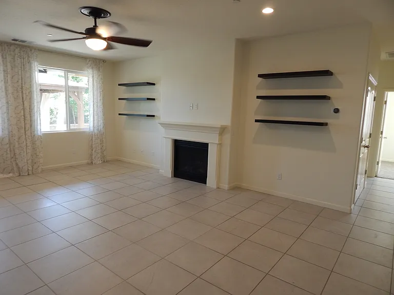 4613 W Payson Ct — Photo 5