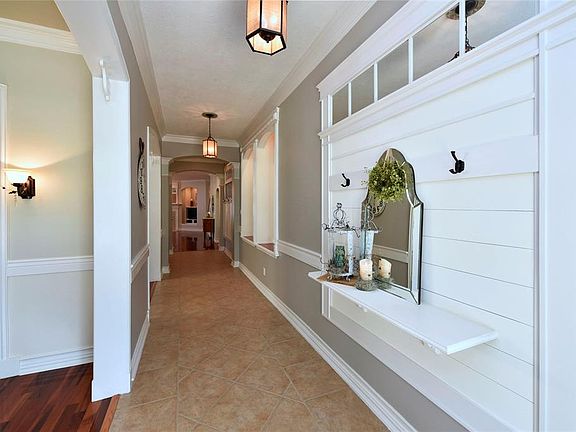 5th image of 18818 Magnolia Arbor Ln