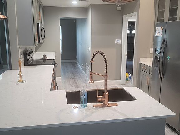 5th image of 8019 Stirrupwood Ct
