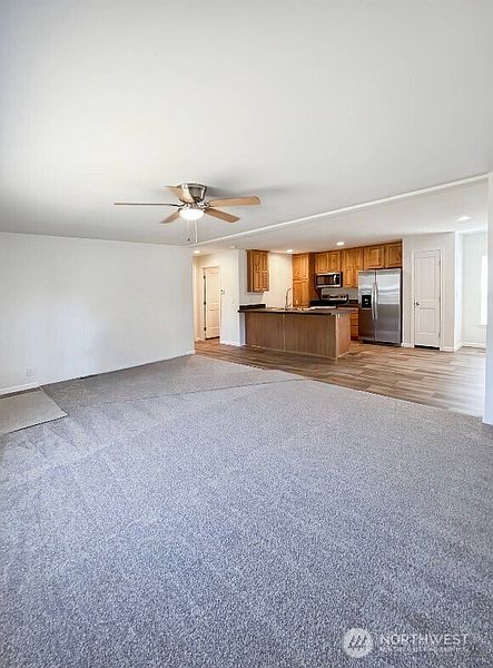 4th image of 1603 Park Avenue