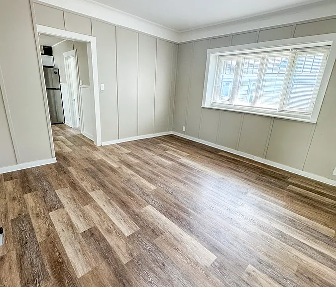 1338 Alpine Ave NW — Photo 8