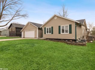 1405 E Detroit Ave, Indianola, IA 50125