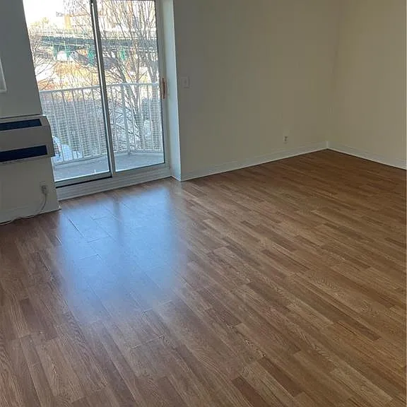 2955 Shell Rd #3N — Photo 2