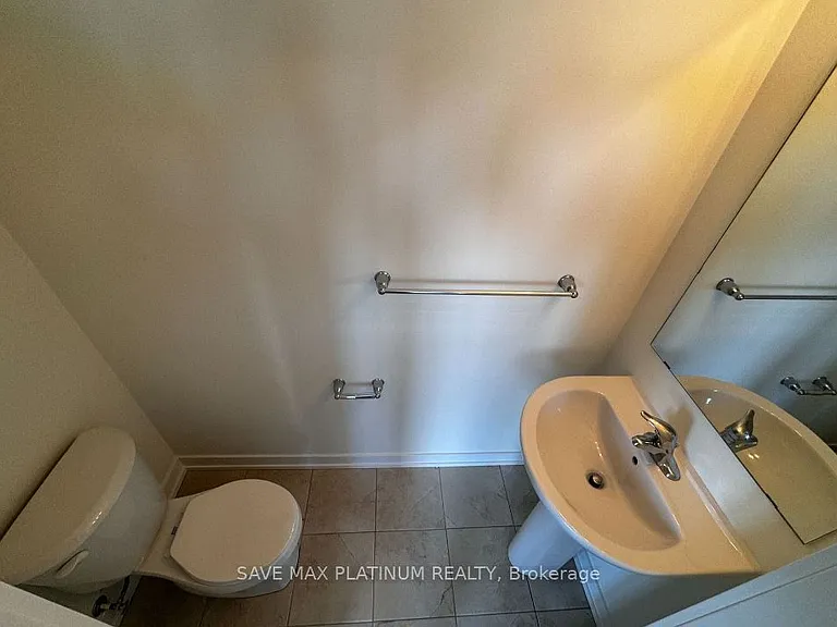 160 Densmore Rd #1403 — Photo 8