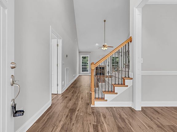 5th image of 1156 Stillwood Dr