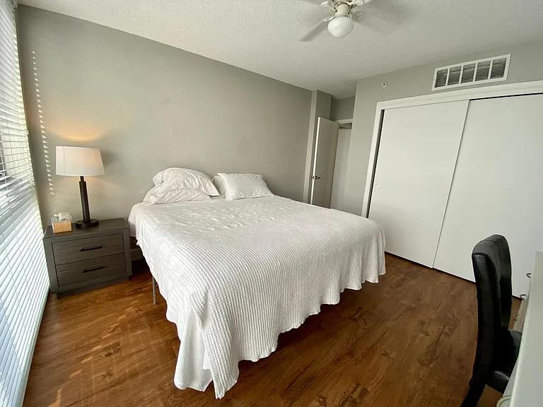 470 3rd St S #805 — Photo 7