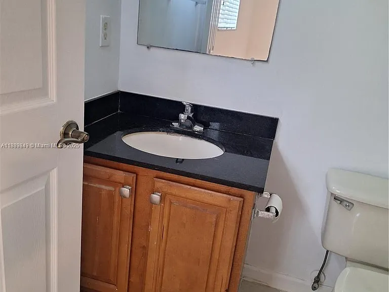 6621 Winfield Blvd #1 — Photo 14