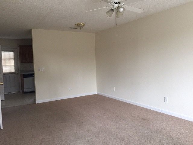 2nd image of 4383 Ellis Cir NW