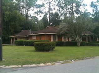 616 Oakwood Ave, Waycross, GA 31501