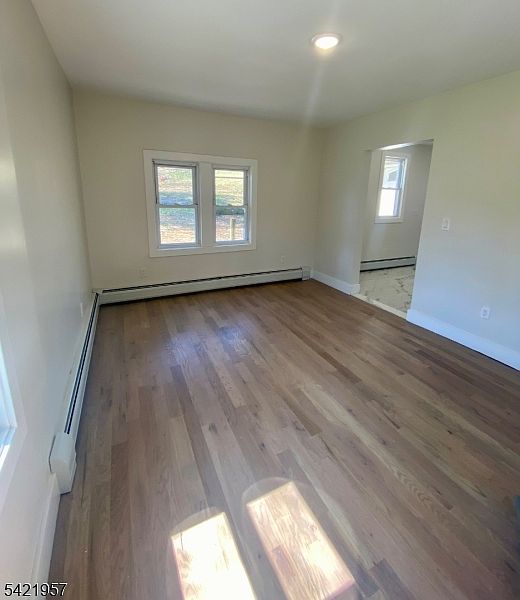 1st image of 323 Rutherford Ave #2